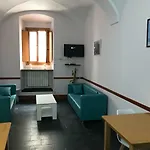 Veletas Hostel