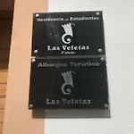 Veletas Hostel *