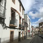 Veletas Hostel