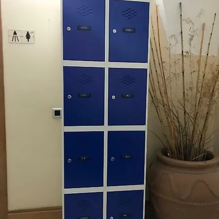 Veletas Vandrarhem Caces