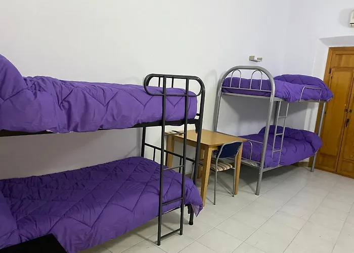 Hostel Veletas Caces