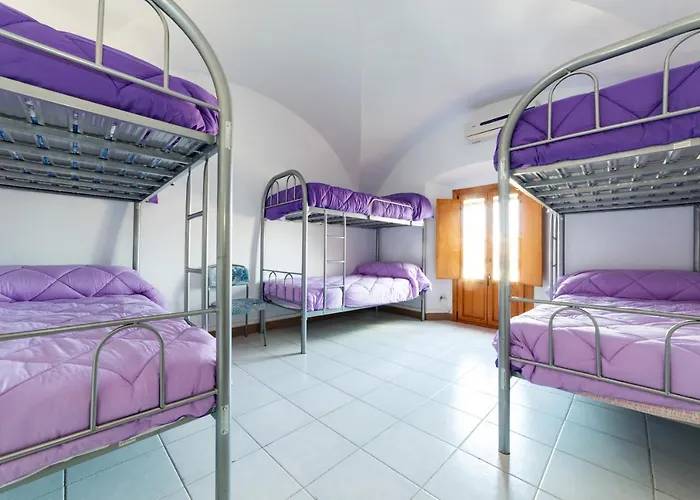 Albergue Veletas Caces